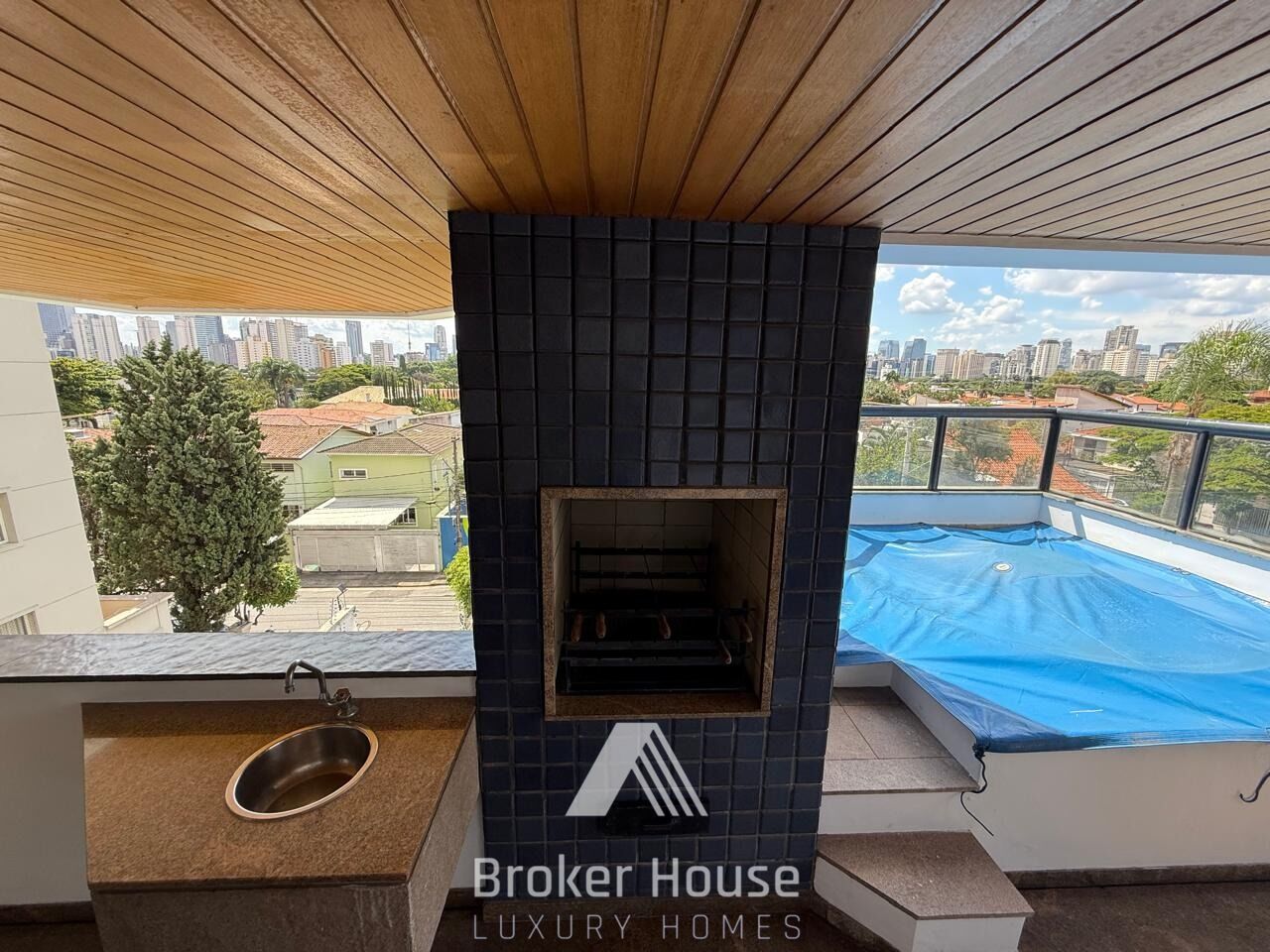 Apartamento, 3 quartos, 216 m² - Foto 3