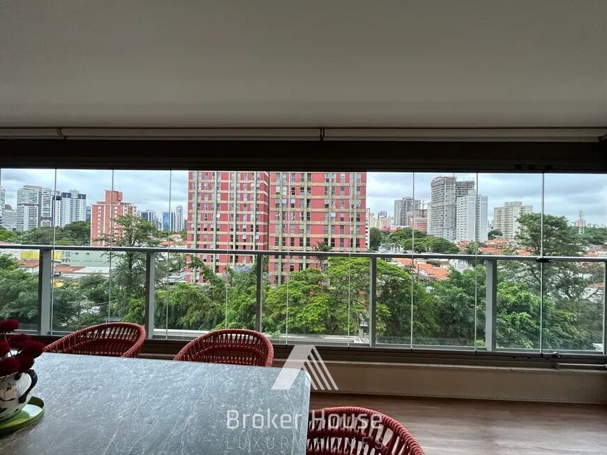 Apartamento à venda com 3 quartos, 113m² - Foto 6