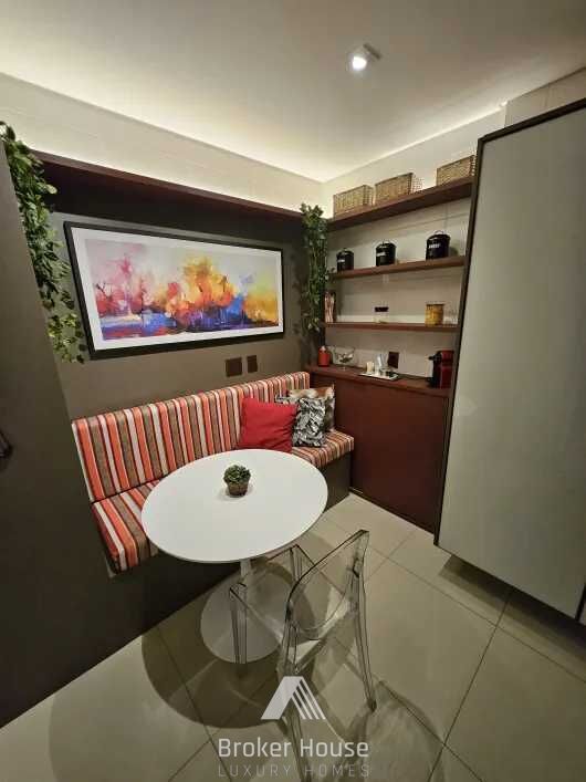 Apartamento à venda com 3 quartos, 160m² - Foto 8