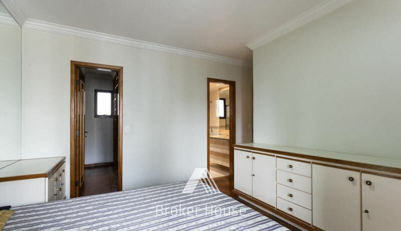 Apartamento à venda com 4 quartos, 250m² - Foto 22