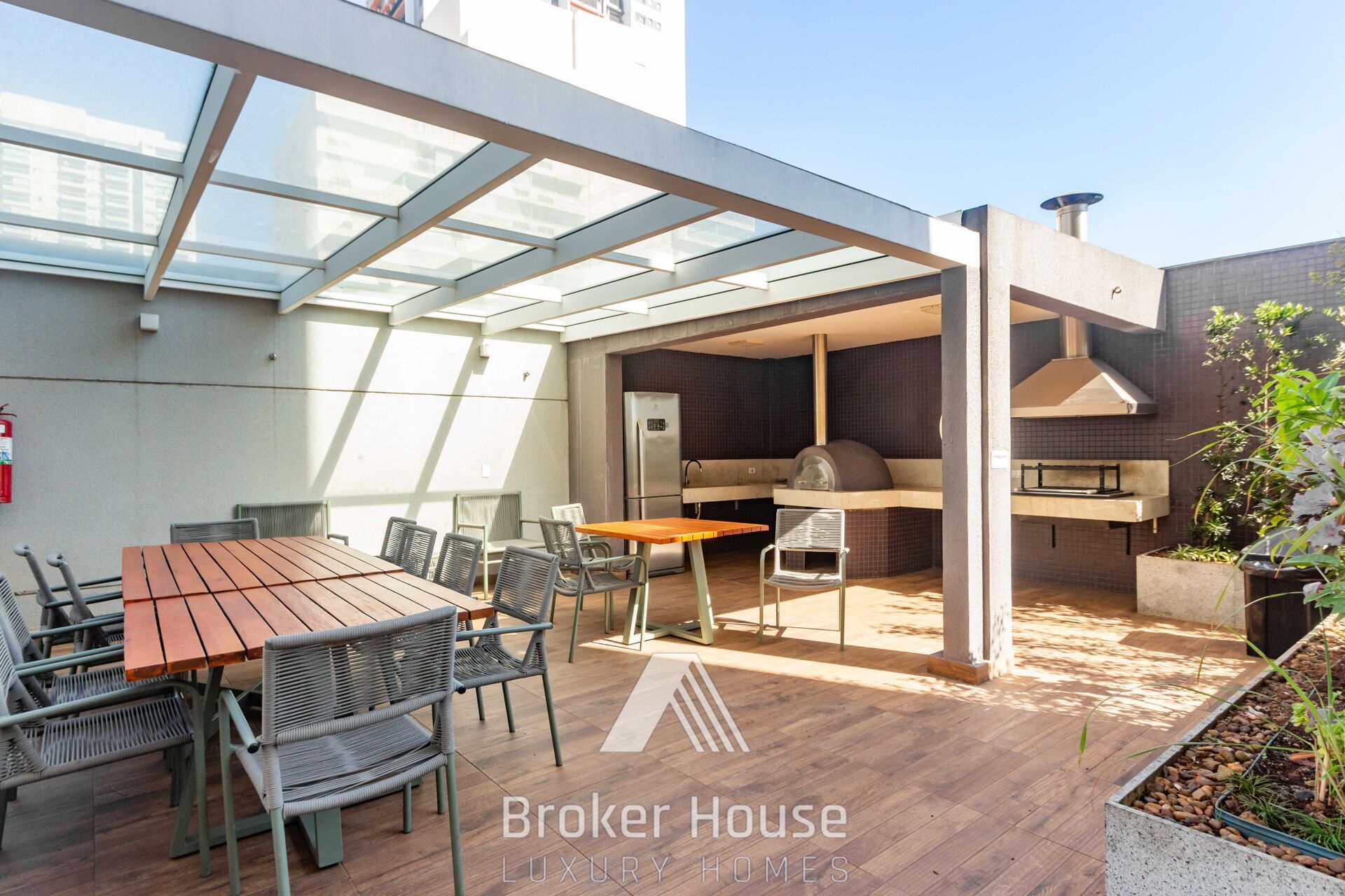 Apartamento para alugar com 2 quartos, 71m² - Foto 23
