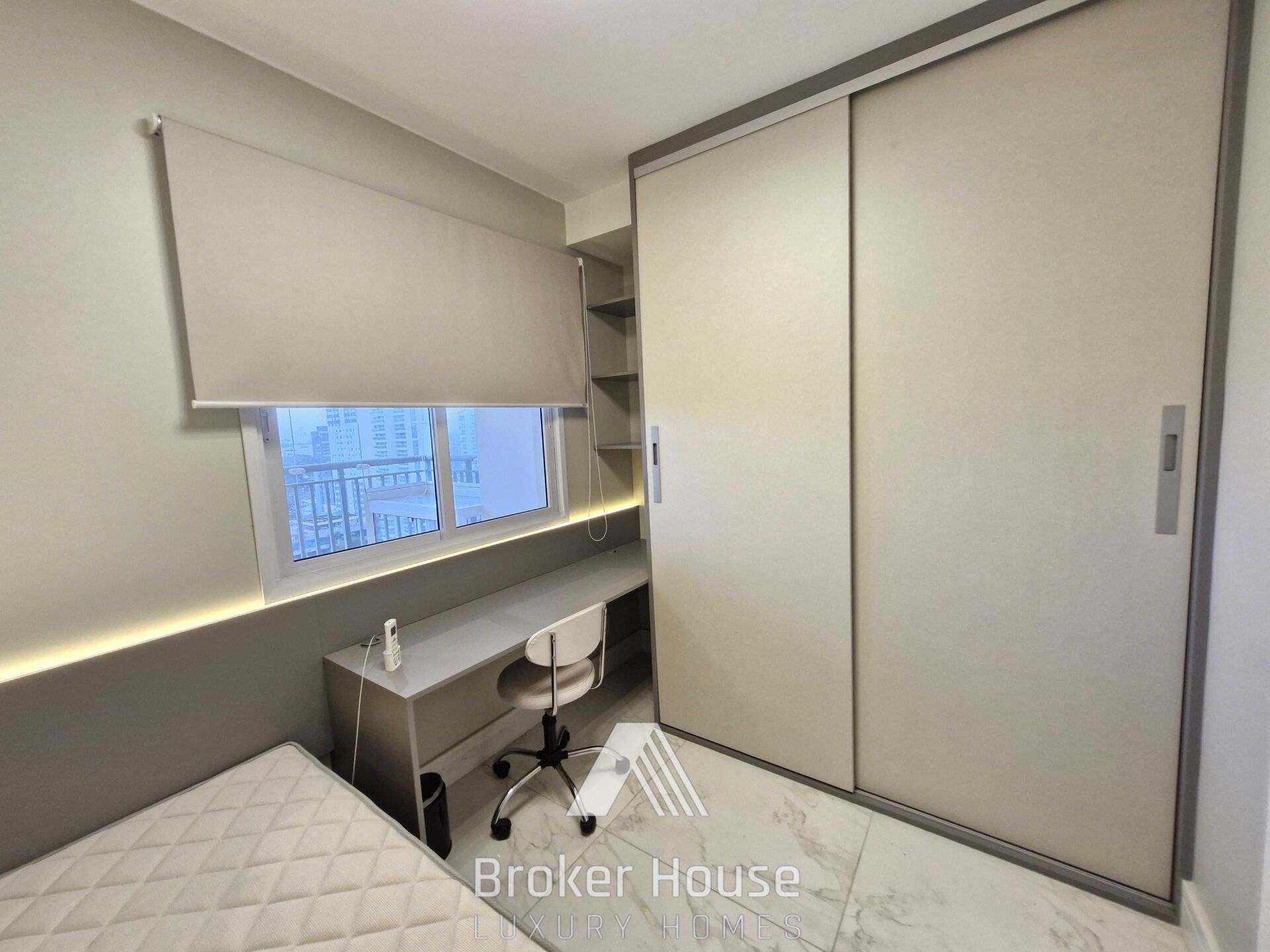 Apartamento para alugar com 2 quartos, 71m² - Foto 16