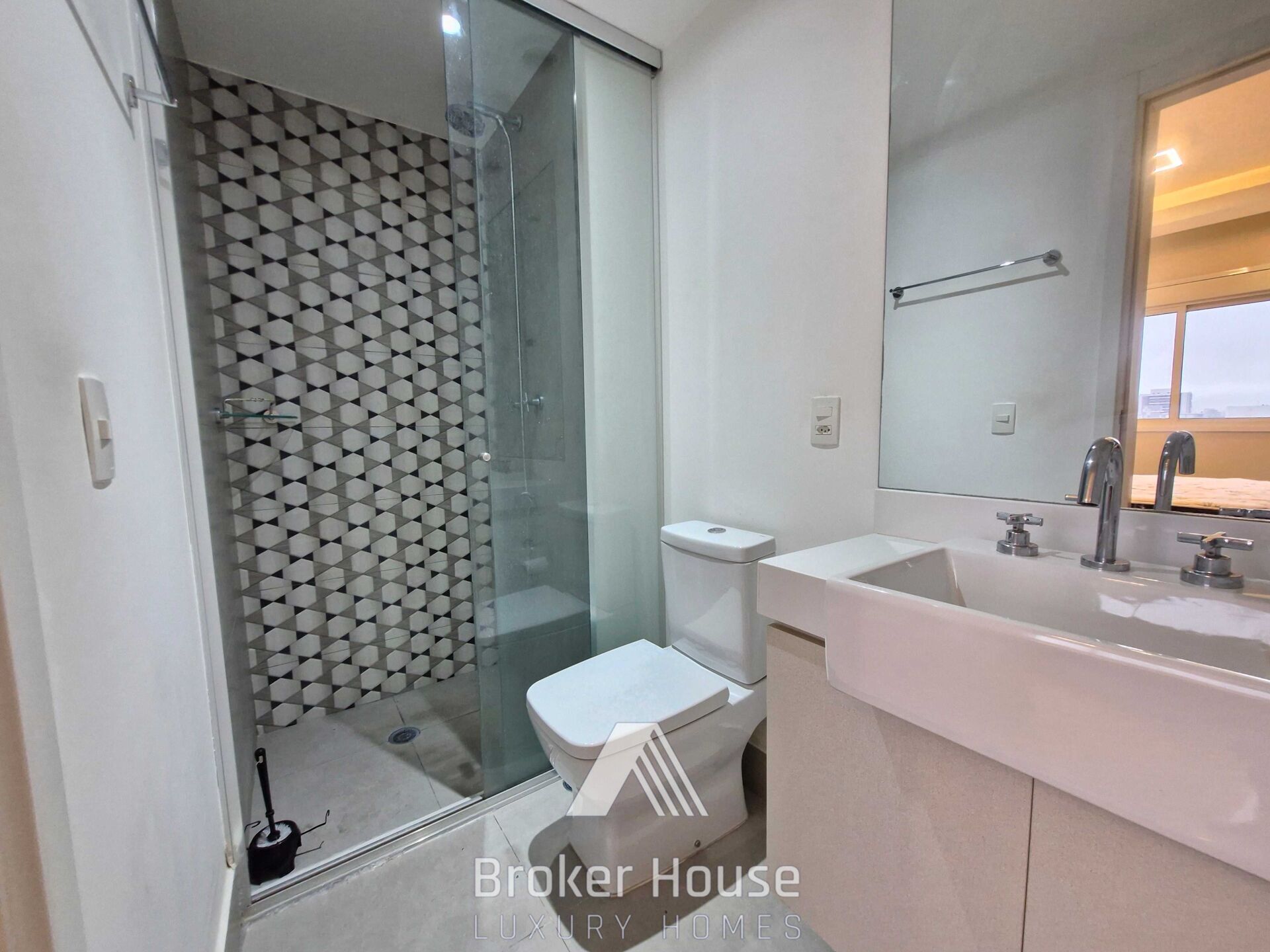Apartamento para alugar com 2 quartos, 71m² - Foto 17