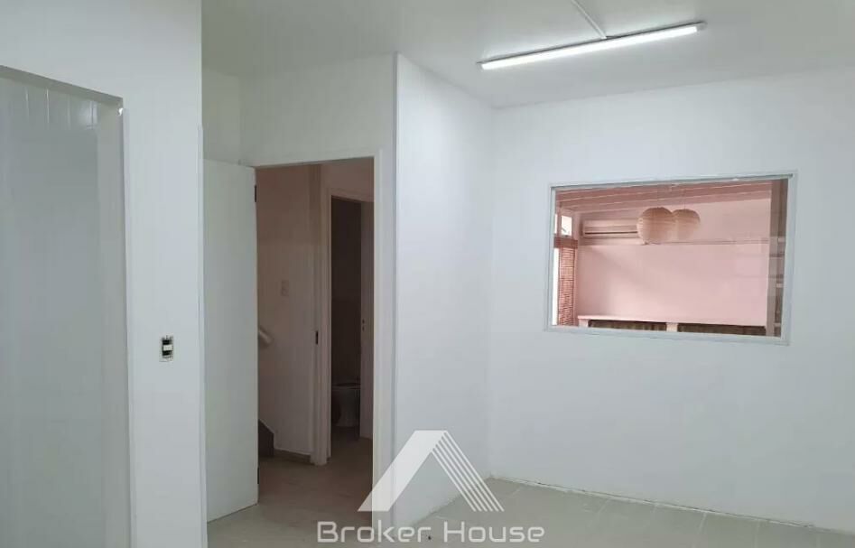 Casa à venda com 3 quartos, 160m² - Foto 28