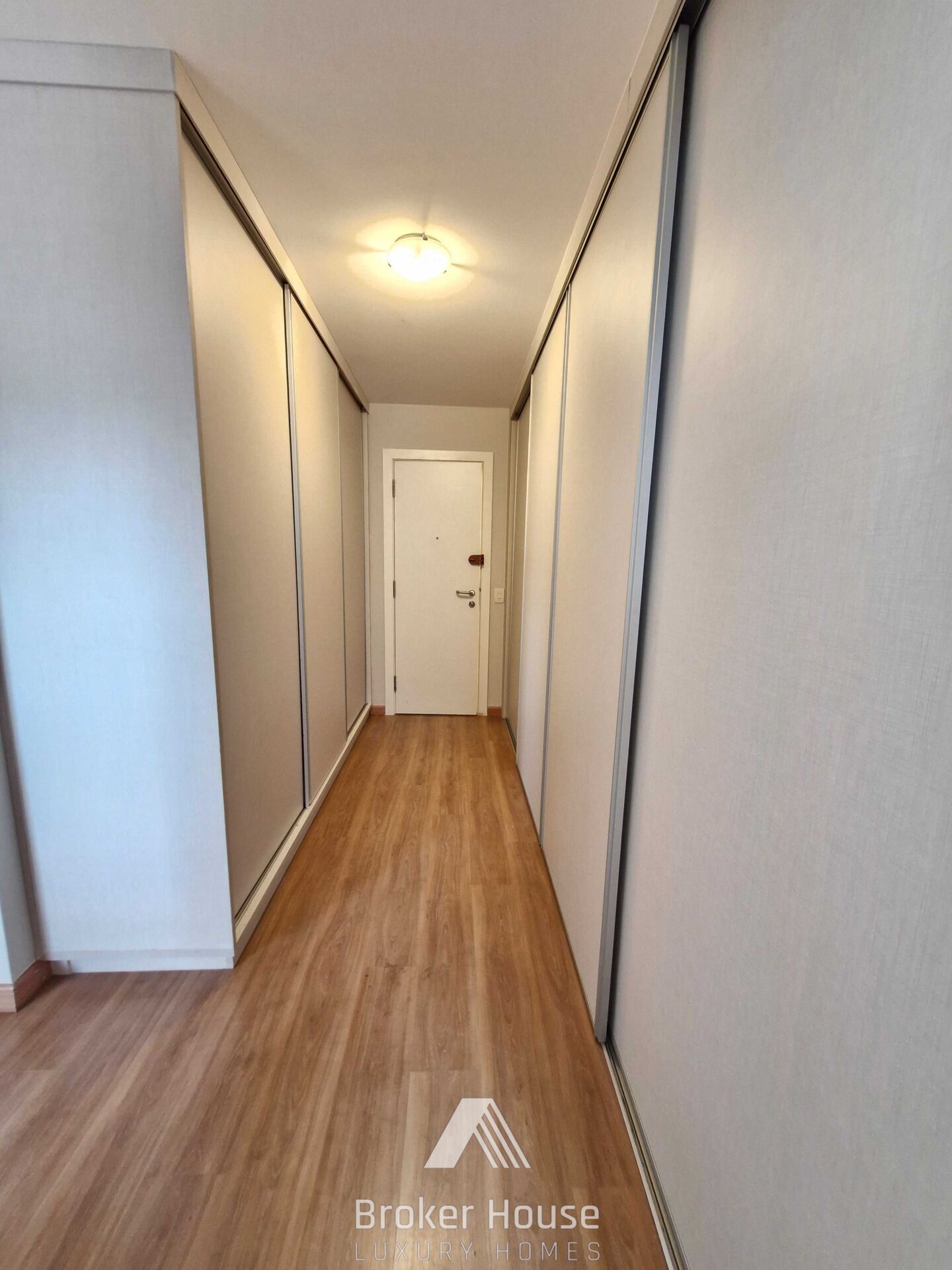 Apartamento à venda com 3 quartos, 185m² - Foto 22