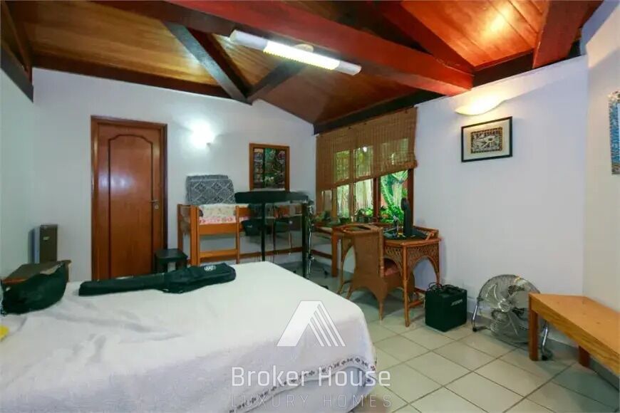 Casa à venda com 4 quartos, 578m² - Foto 18