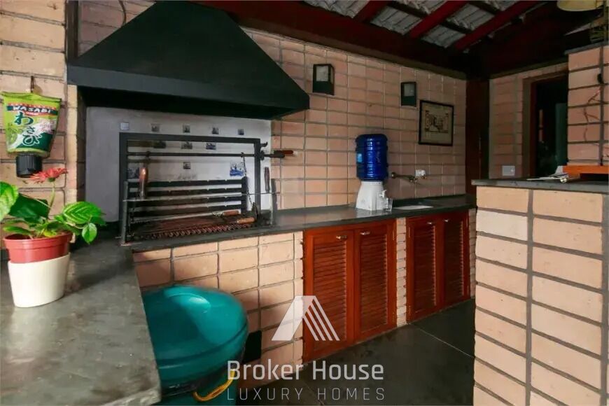 Casa à venda com 4 quartos, 578m² - Foto 9