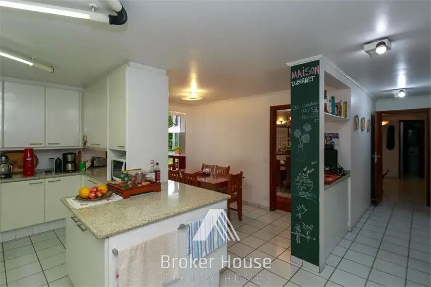 Casa à venda com 4 quartos, 578m² - Foto 14