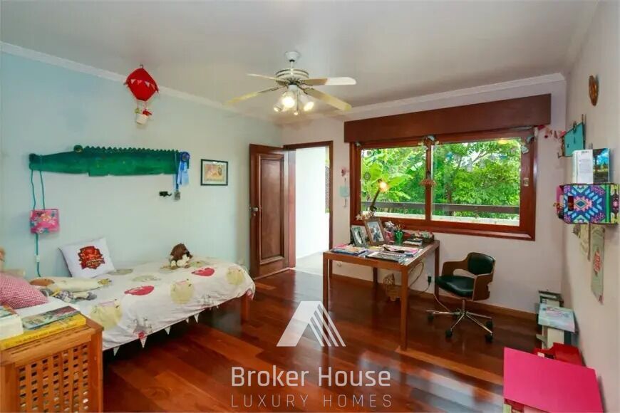 Casa à venda com 4 quartos, 578m² - Foto 31