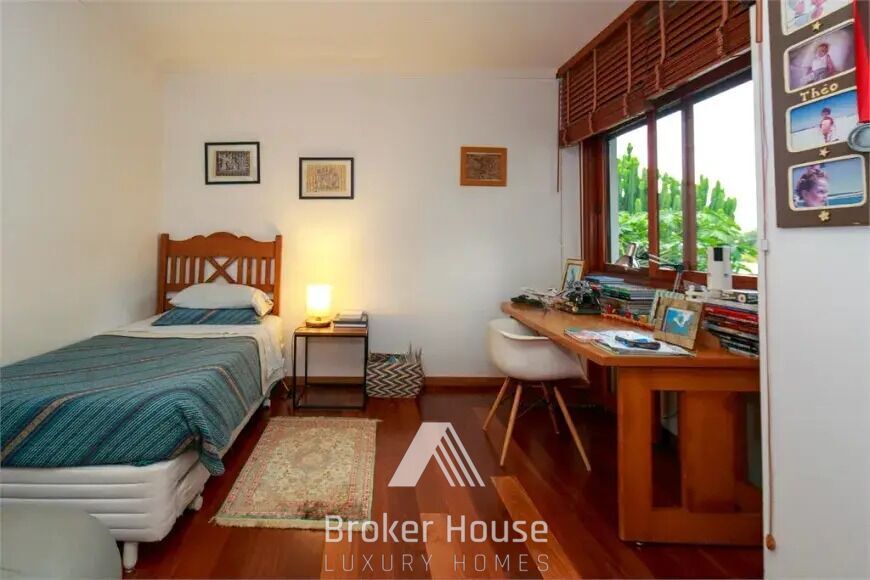 Casa à venda com 4 quartos, 578m² - Foto 30