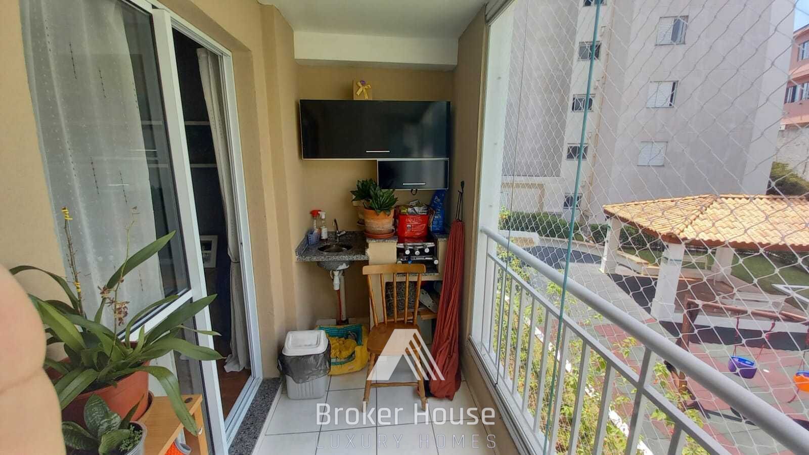 Apartamento à venda com 2 quartos, 75m² - Foto 4