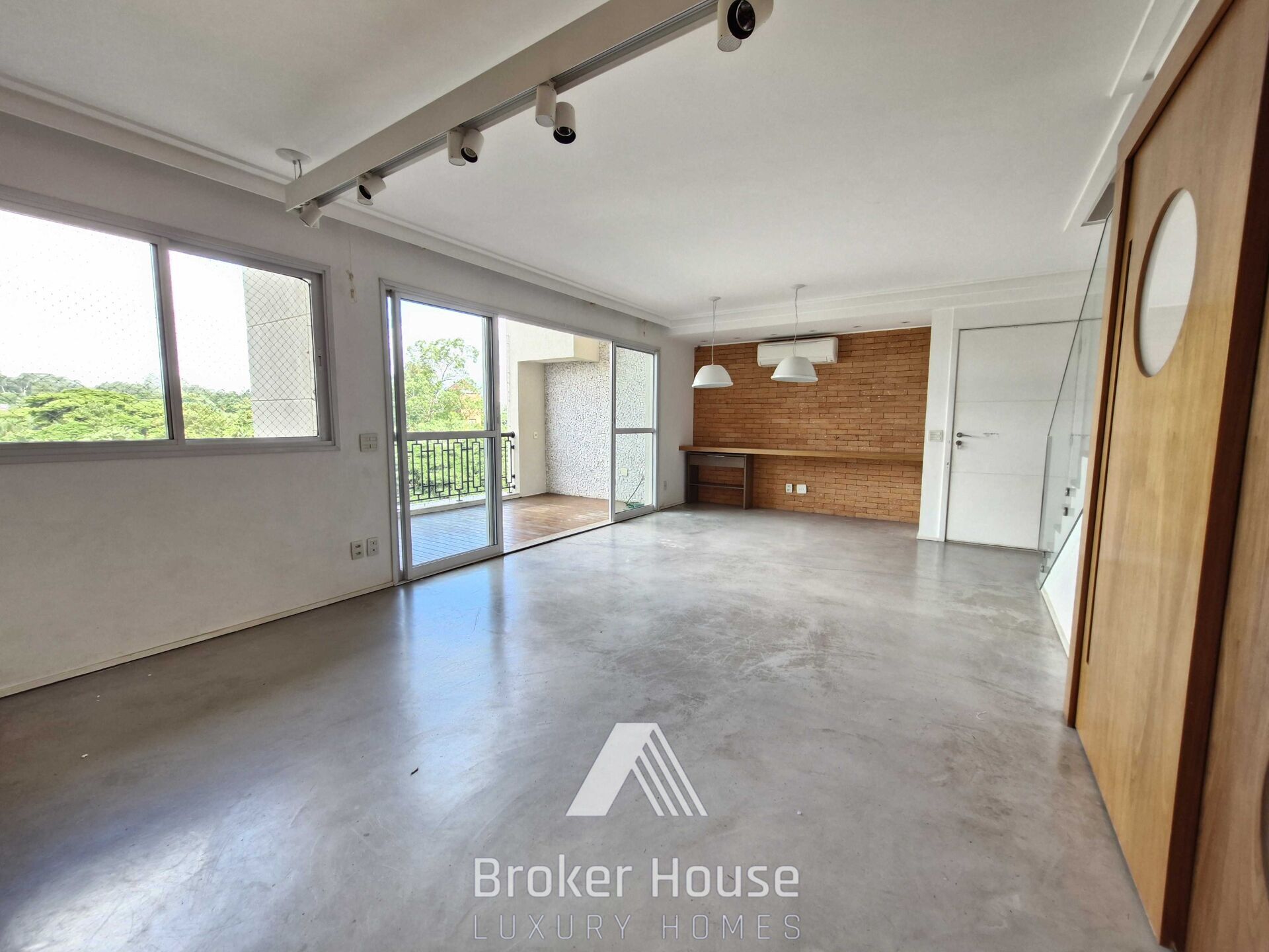 Cobertura, 3 quartos, 206 m² - Foto 1