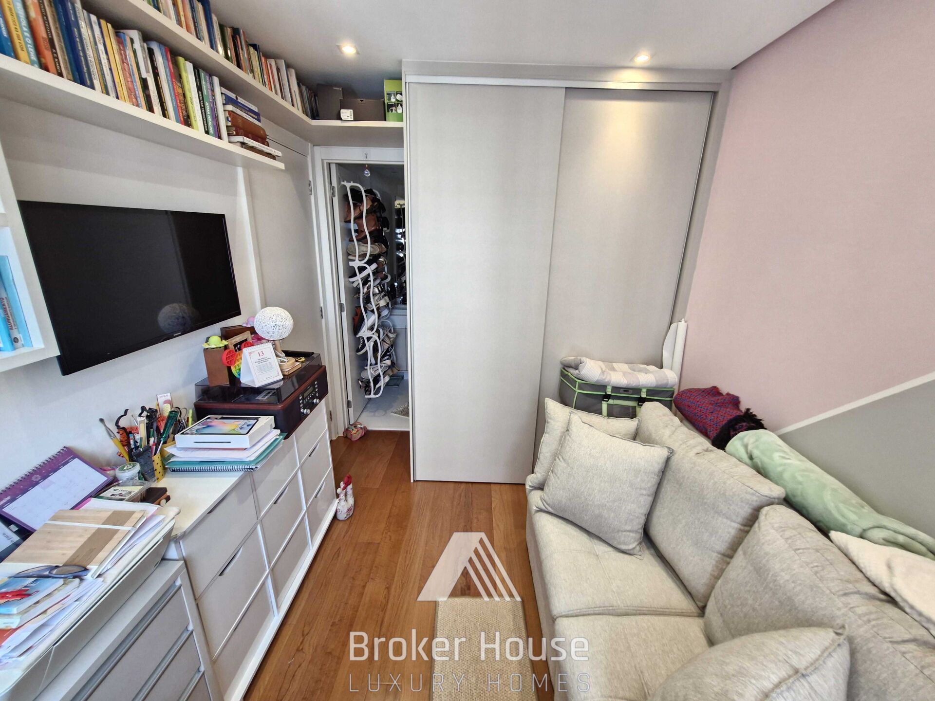 Apartamento à venda com 2 quartos, 106m² - Foto 27