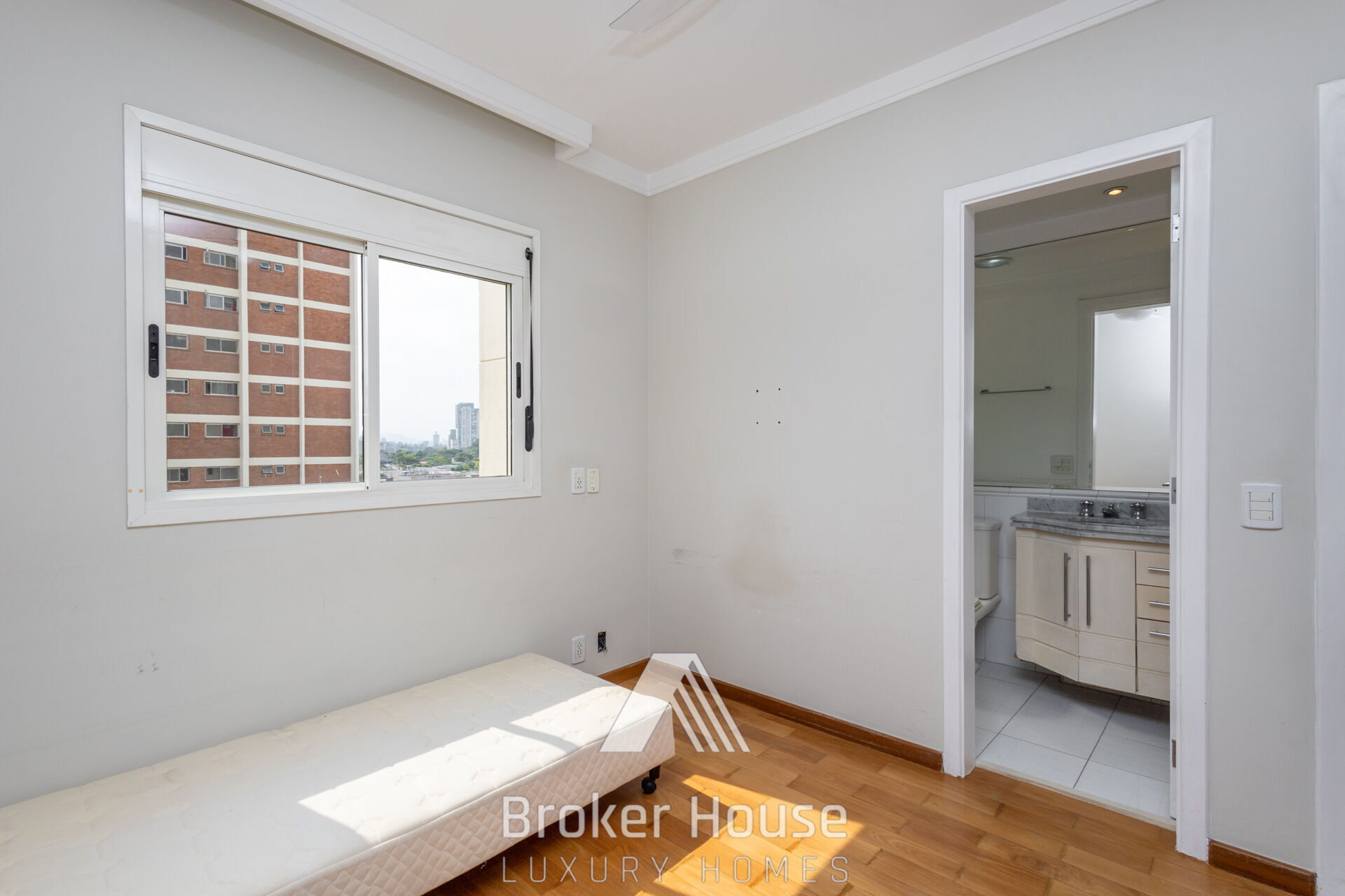 Apartamento, 3 quartos, 200 m² - Foto 31