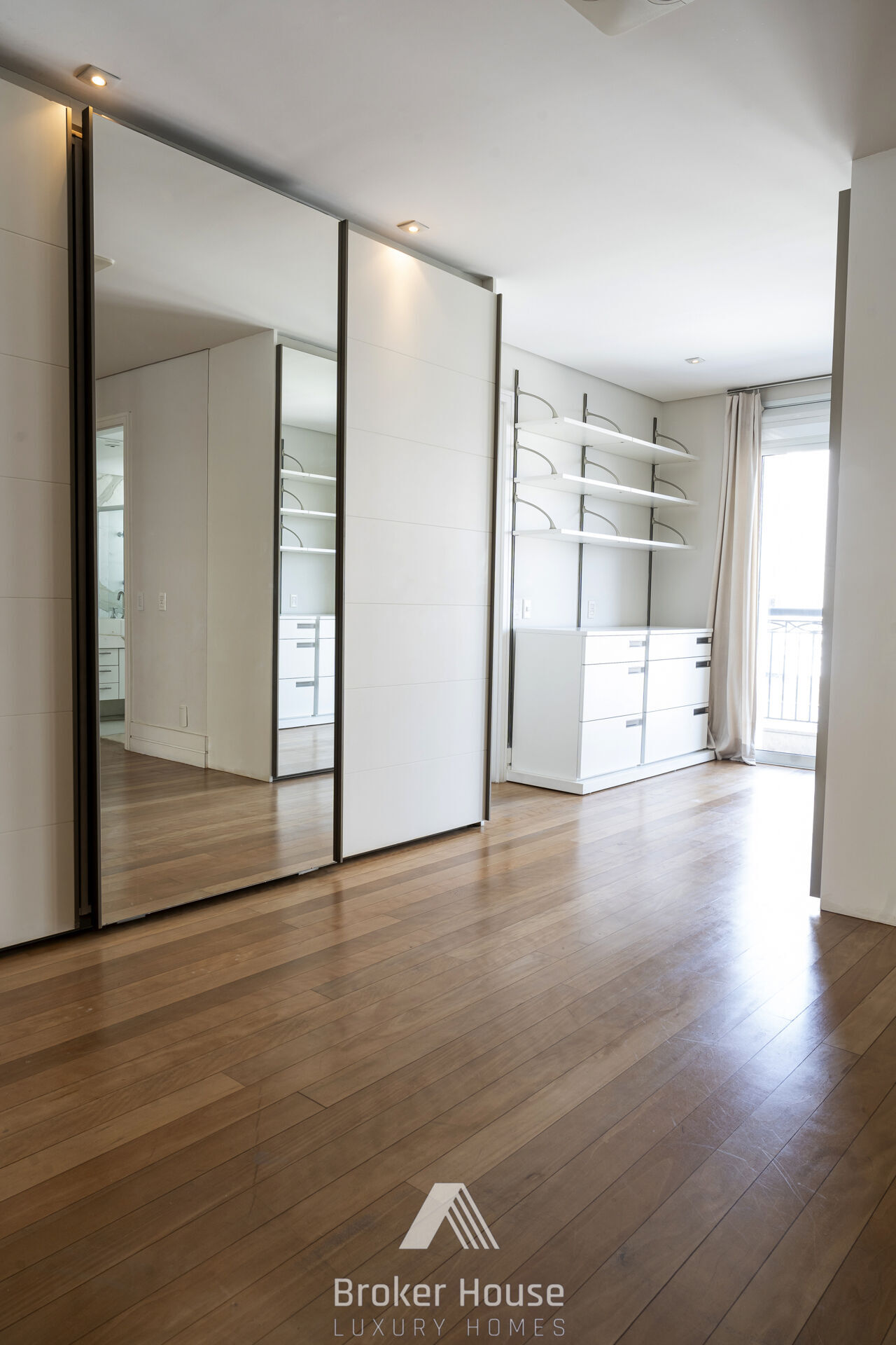 Apartamento para alugar com 5 quartos, 735m² - Foto 39