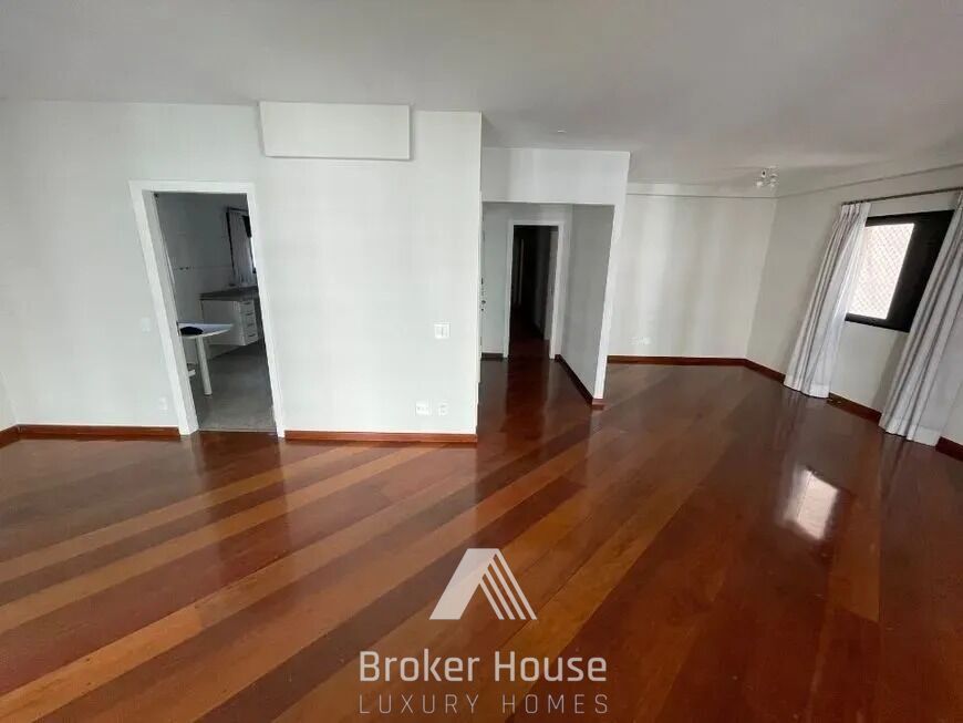 Apartamento à venda com 3 quartos, 167m² - Foto 6