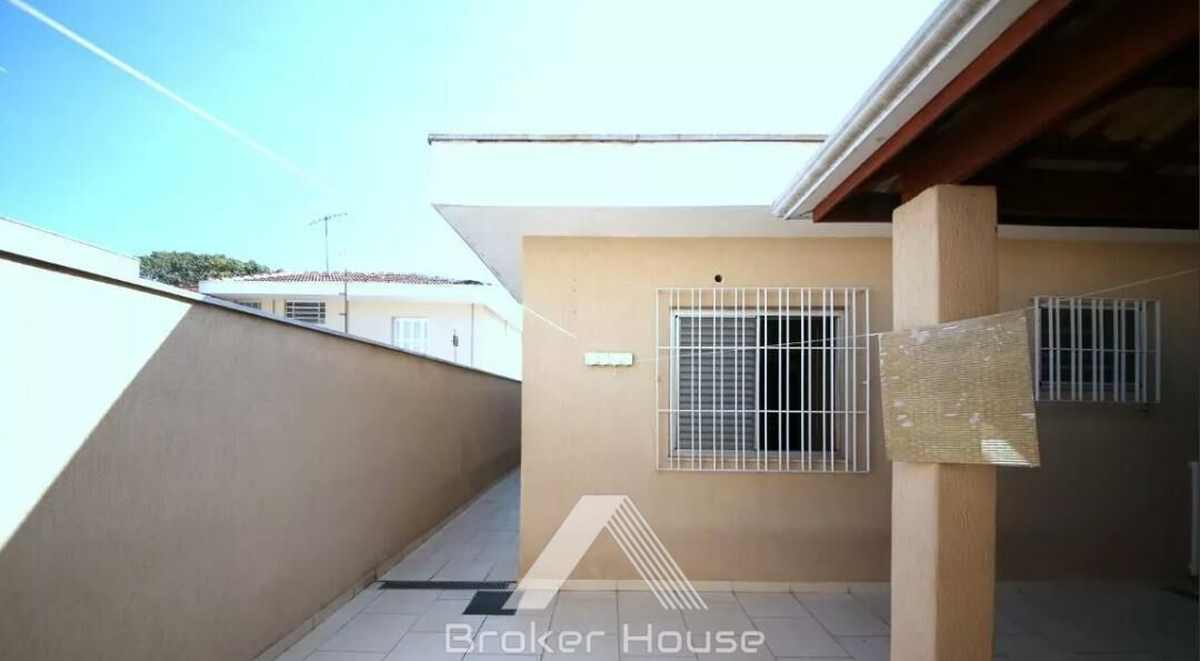 Casa à venda com 3 quartos, 230m² - Foto 32