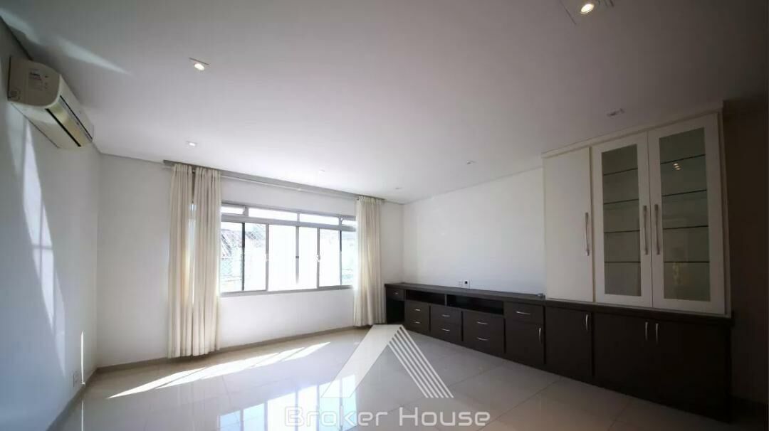 Casa à venda com 3 quartos, 230m² - Foto 5