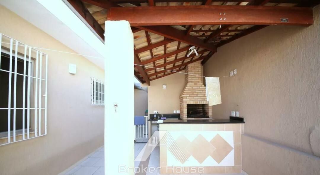 Casa à venda com 3 quartos, 230m² - Foto 28