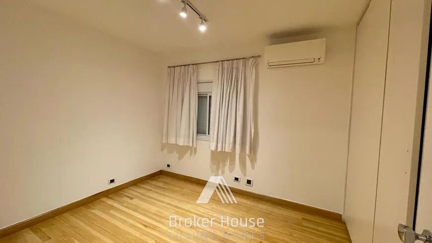 Apartamento à venda com 3 quartos, 210m² - Foto 13