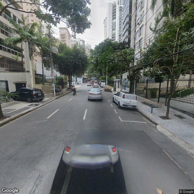 Imagem estática do "Street View" da localização