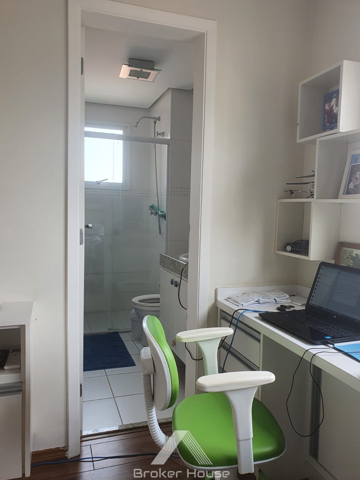 Apartamento à venda com 3 quartos, 130m² - Foto 19