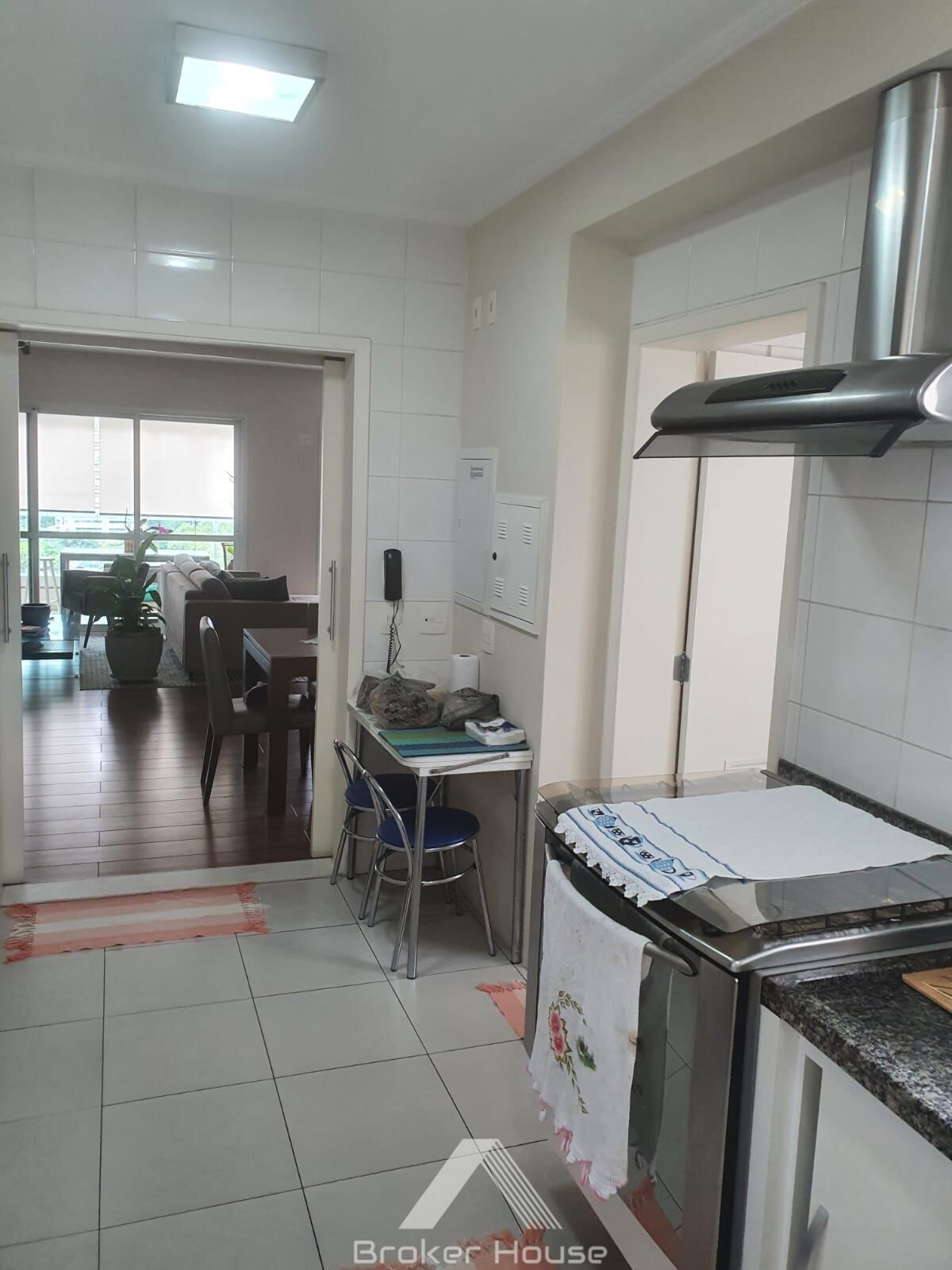 Apartamento à venda com 3 quartos, 130m² - Foto 25