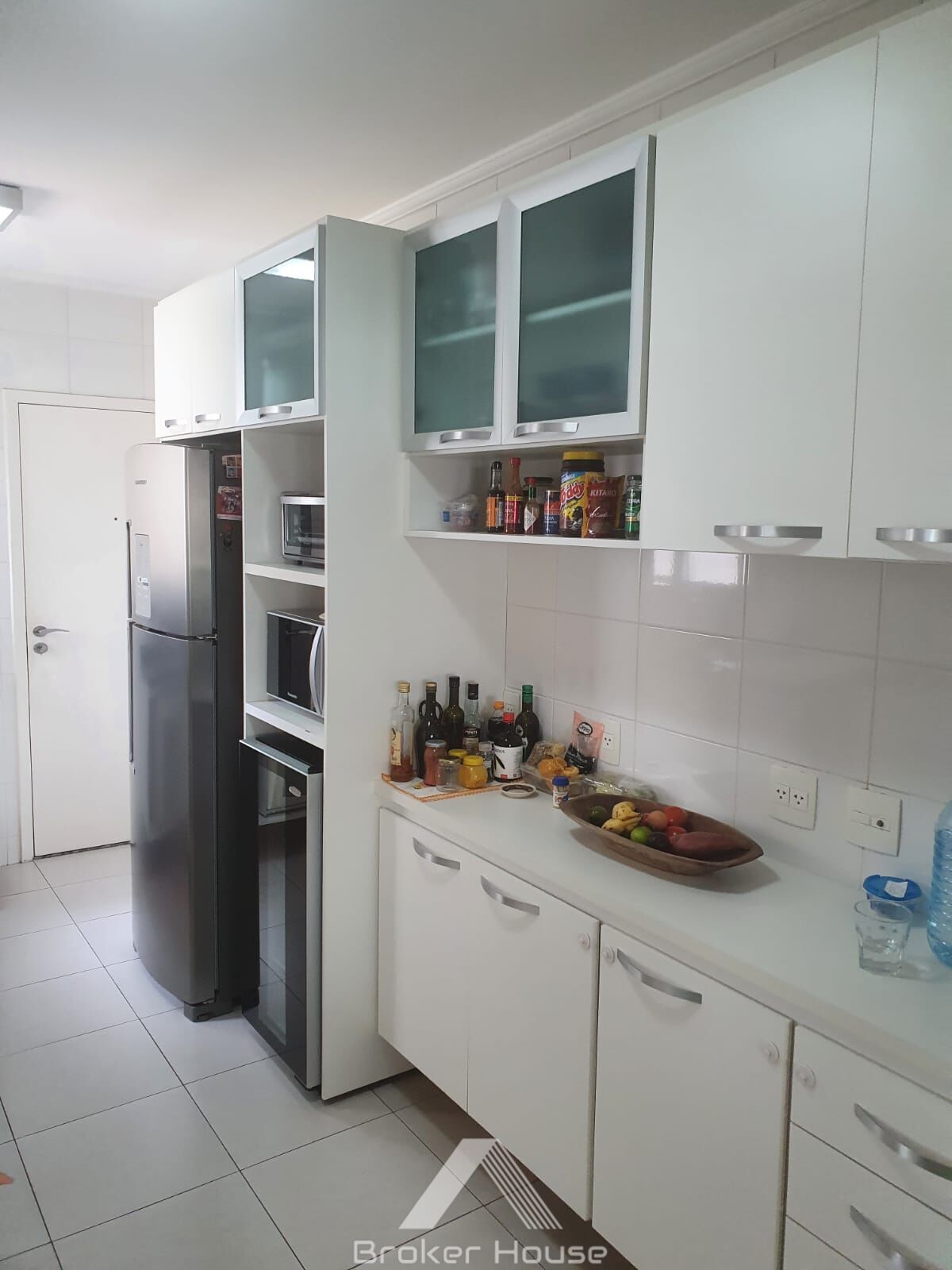 Apartamento à venda com 3 quartos, 130m² - Foto 23