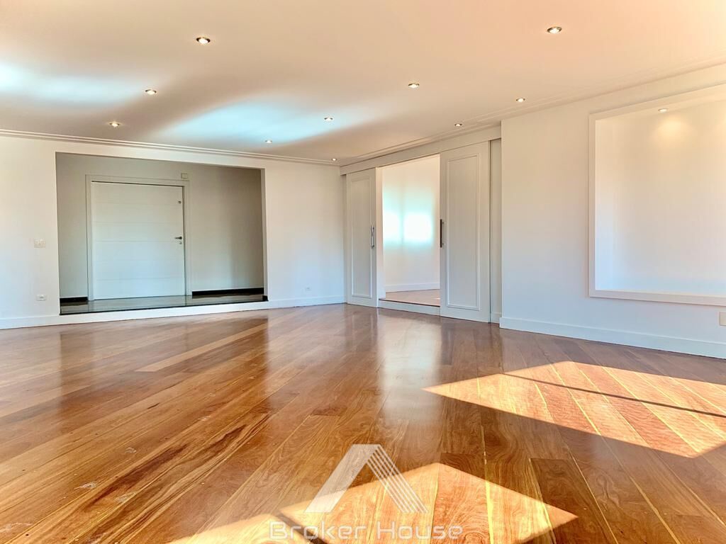 Apartamento à venda com 4 quartos, 370m² - Foto 4