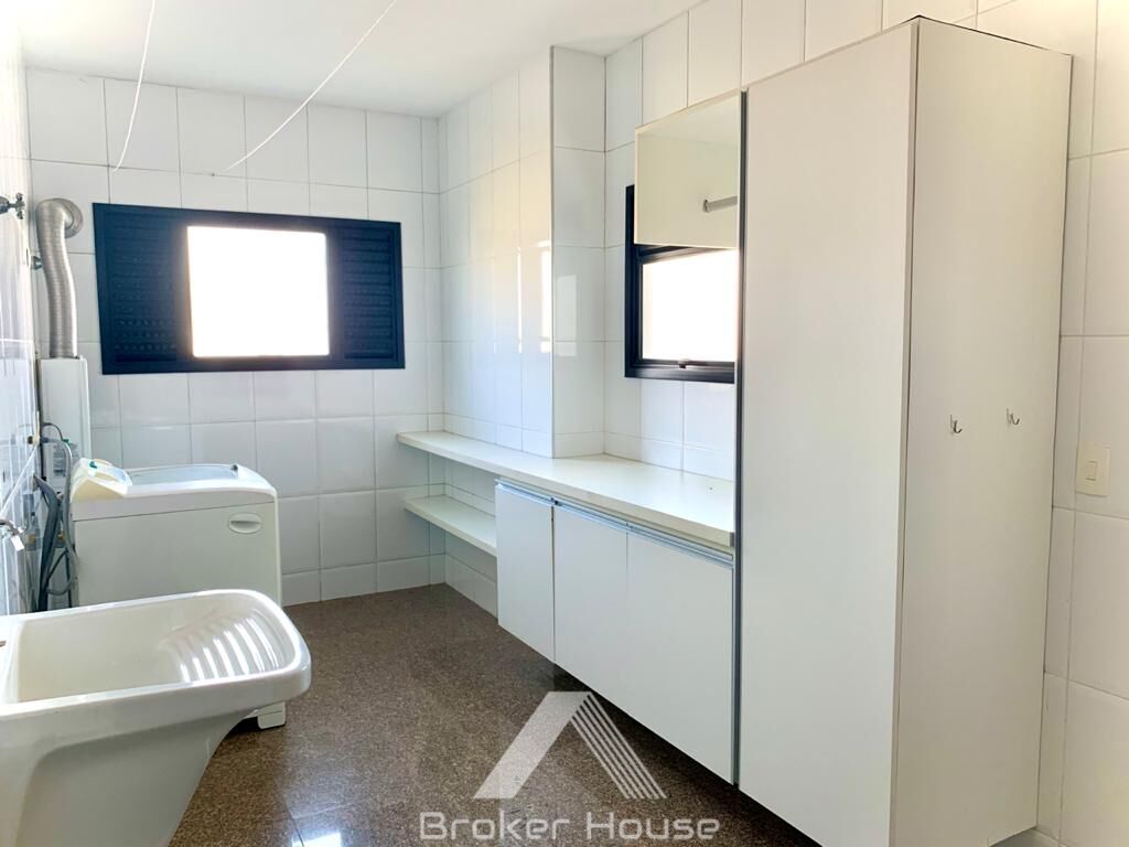 Apartamento à venda com 4 quartos, 370m² - Foto 31