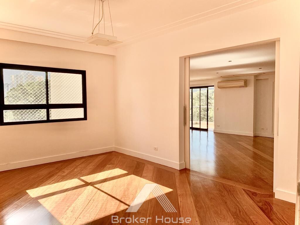 Apartamento à venda com 4 quartos, 370m² - Foto 7