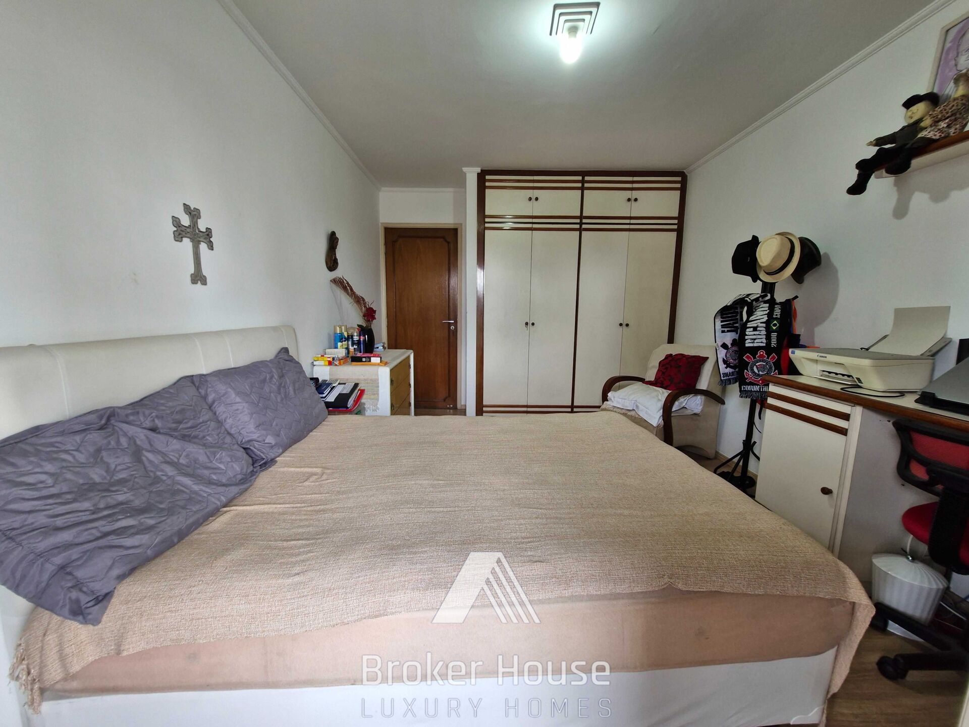 Apartamento à venda com 3 quartos, 157m² - Foto 17