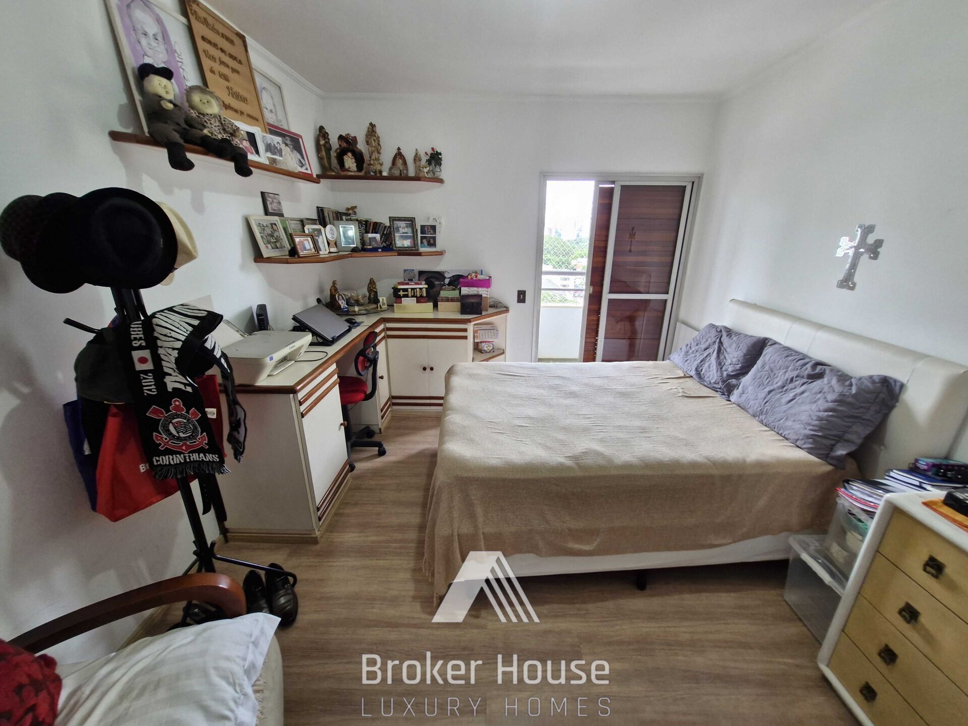 Apartamento à venda com 3 quartos, 157m² - Foto 16