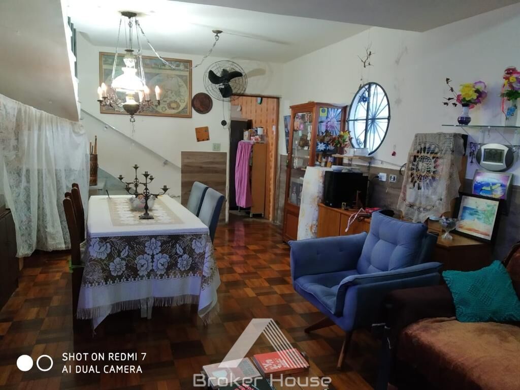 Casa à venda com 3 quartos, 115m² - Foto 3