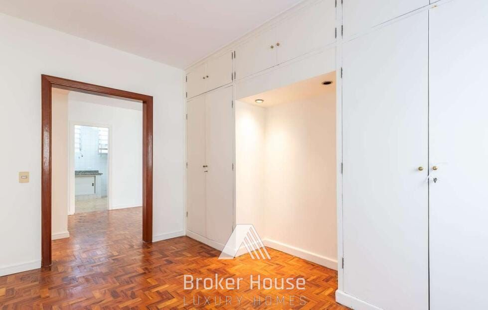 Apartamento à venda com 3 quartos, 139m² - Foto 6