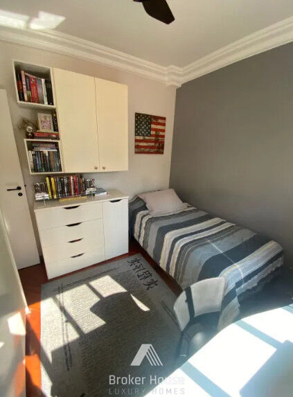 Apartamento à venda com 4 quartos, 144m² - Foto 17