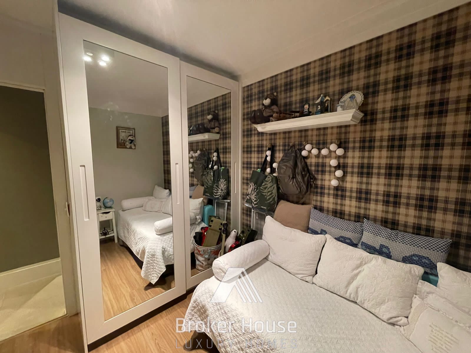 Apartamento à venda com 2 quartos, 138m² - Foto 13