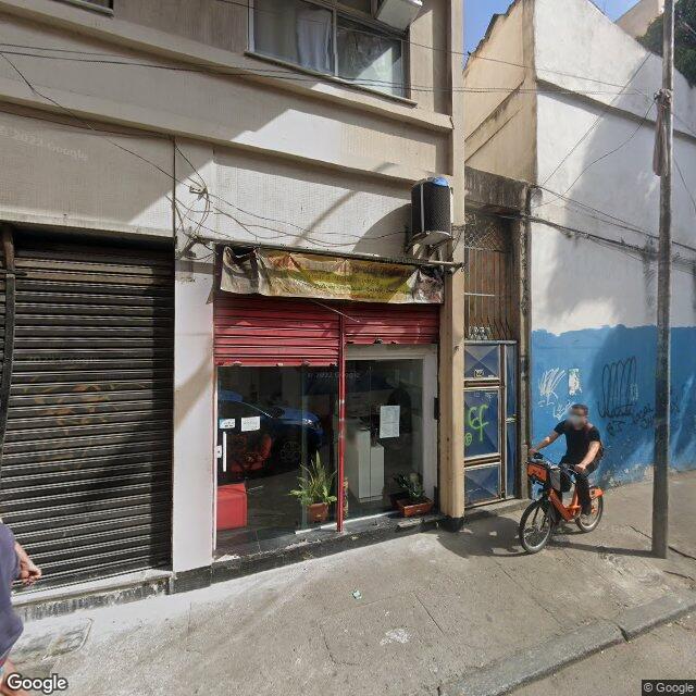 Imagem estática do "Street View" da localização