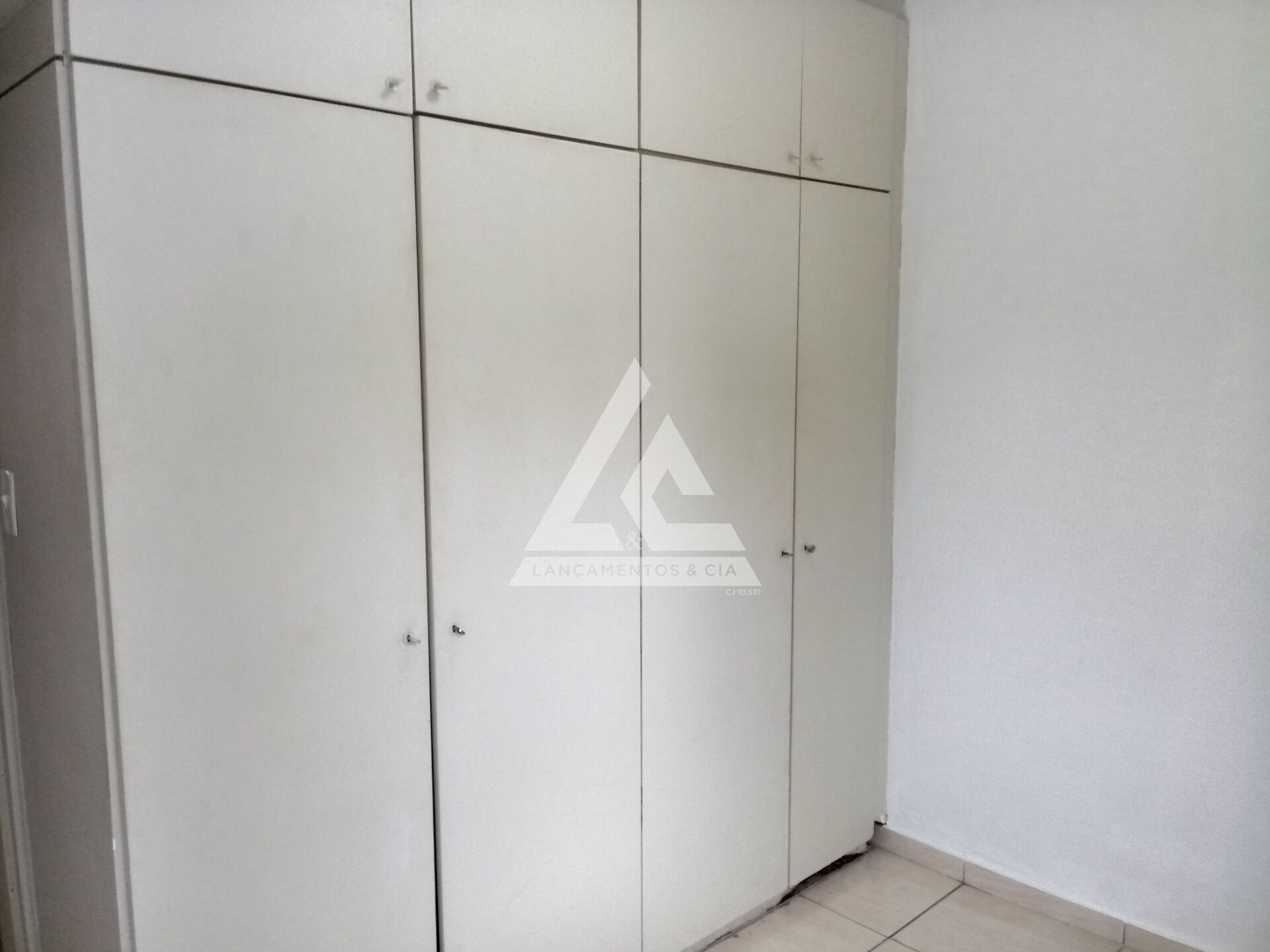 Apartamento à venda com 3 quartos, 56m² - Foto 13