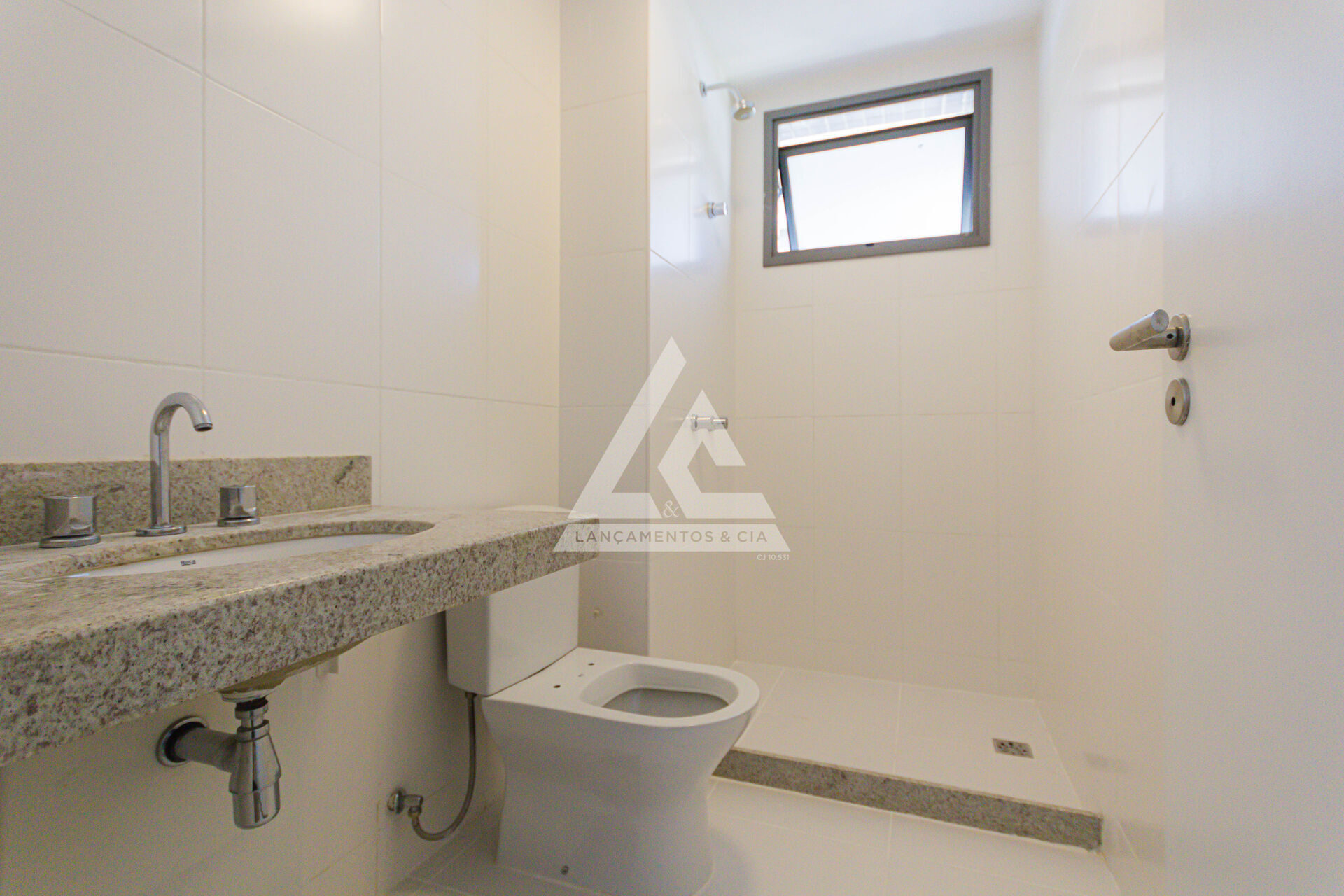 Apartamento à venda com 2 quartos, 86m² - Foto 12