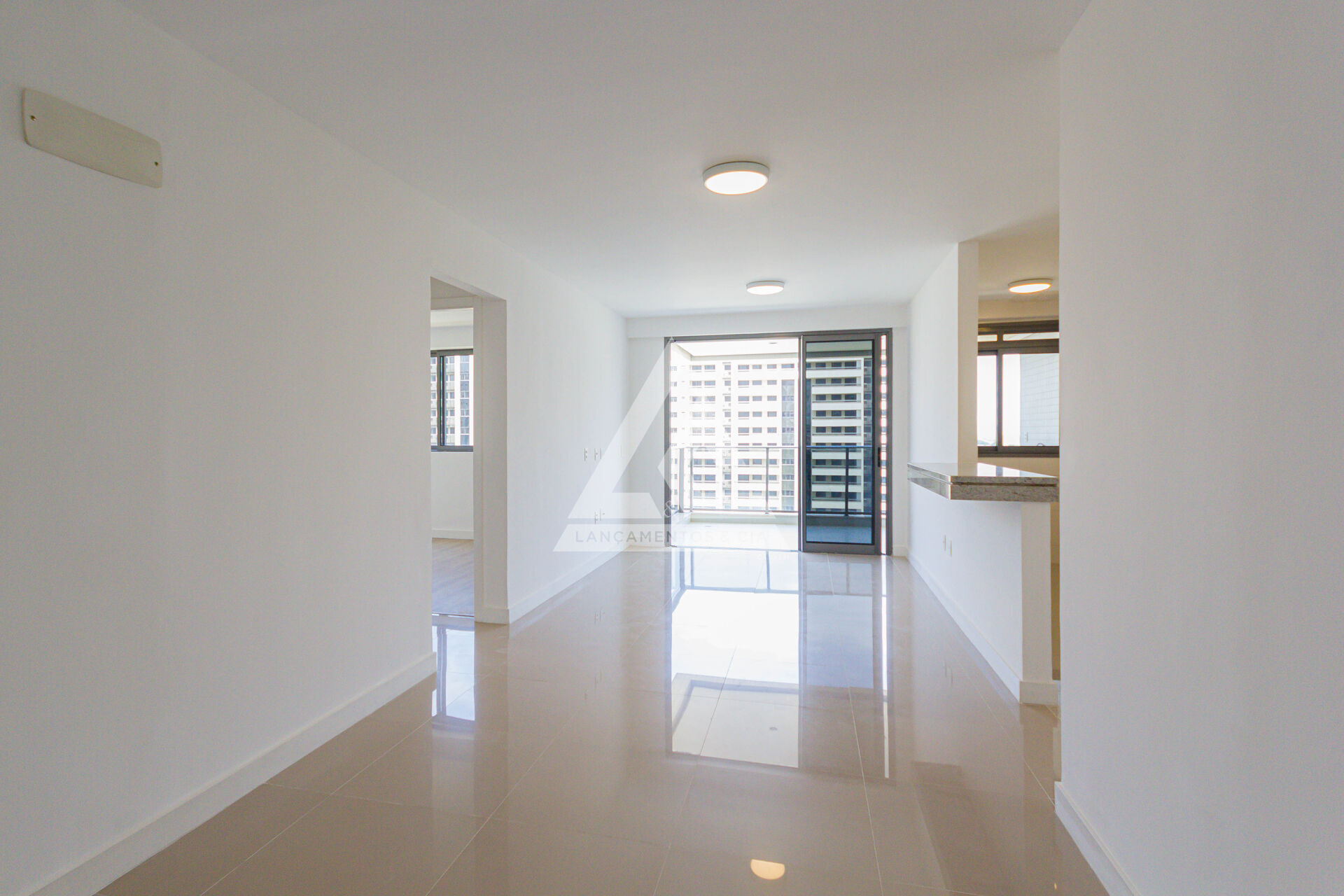 Apartamento à venda com 2 quartos, 86m² - Foto 4