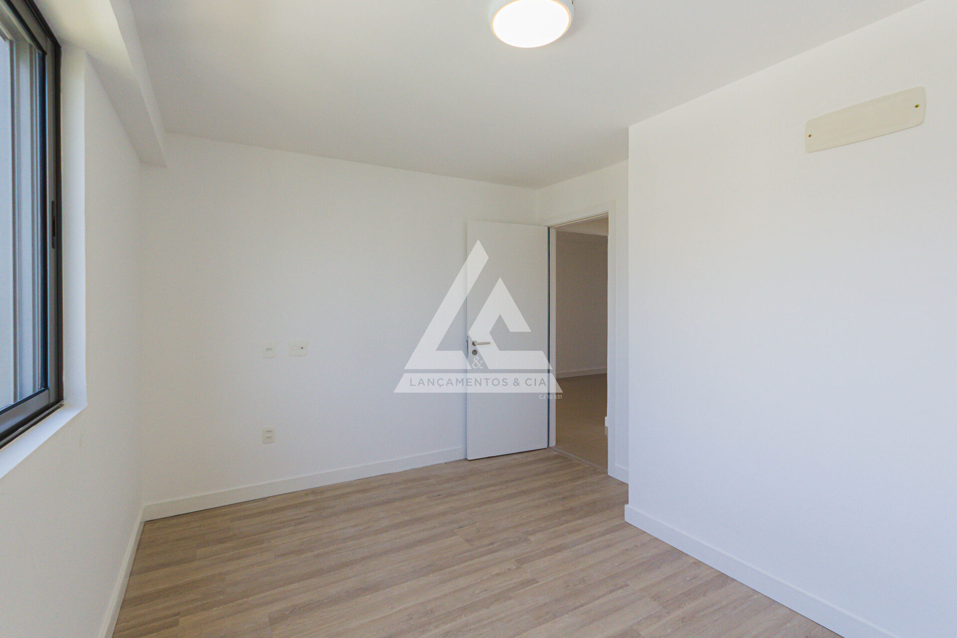 Apartamento à venda com 2 quartos, 86m² - Foto 19