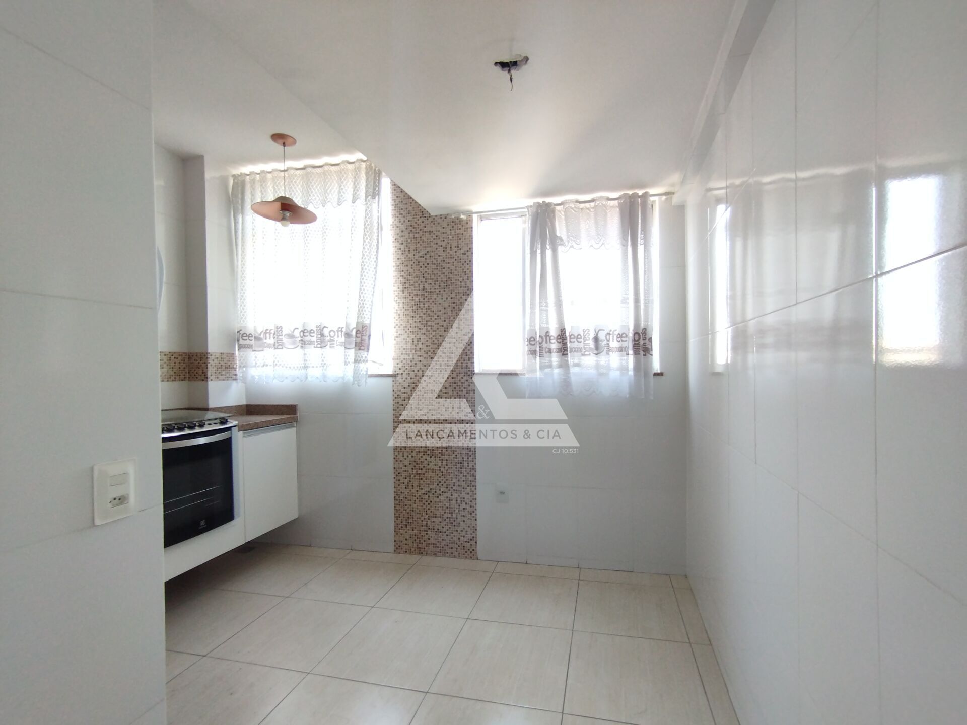 Apartamento à venda com 1 quarto, 56m² - Foto 12