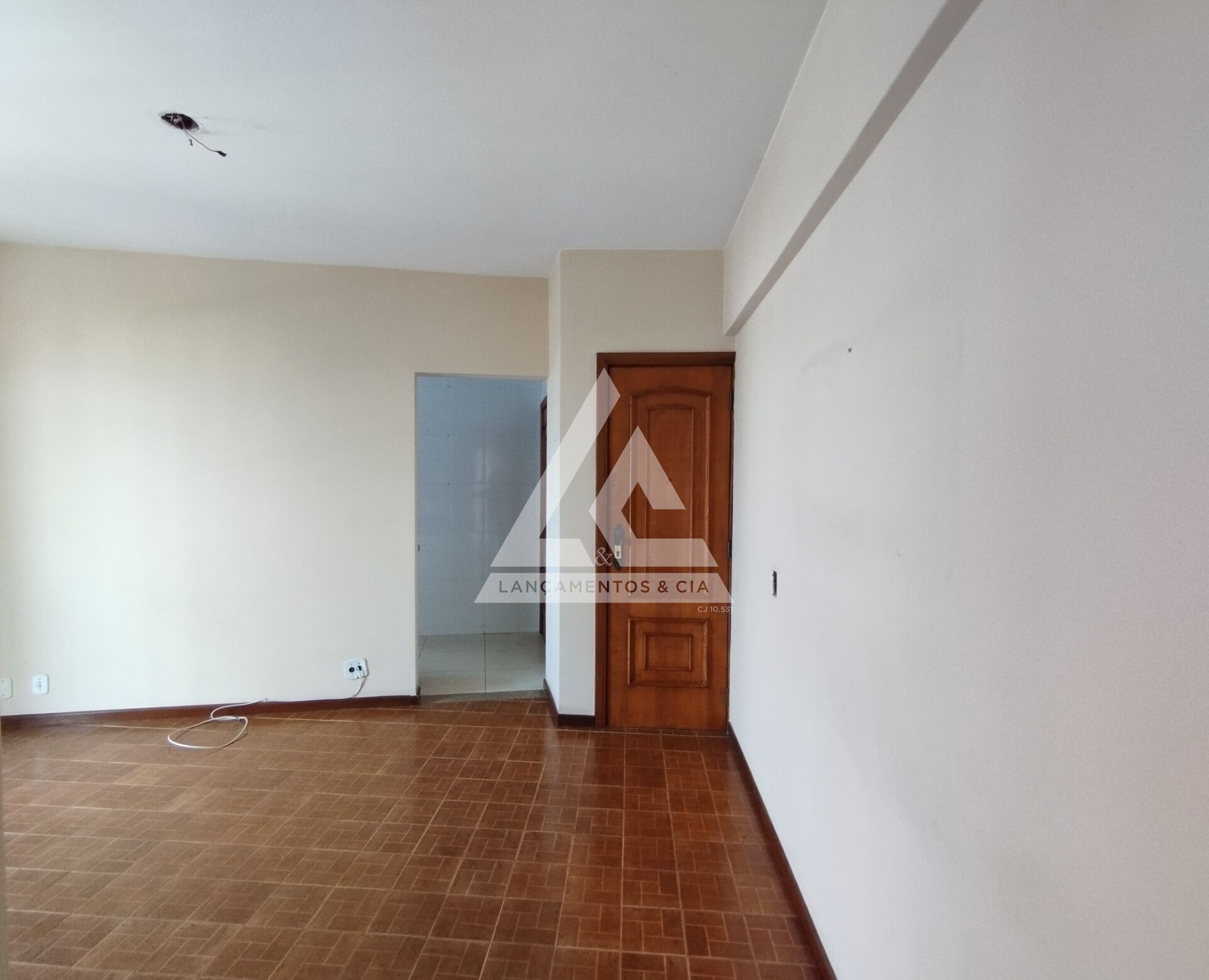 Apartamento à venda com 1 quarto, 56m² - Foto 3