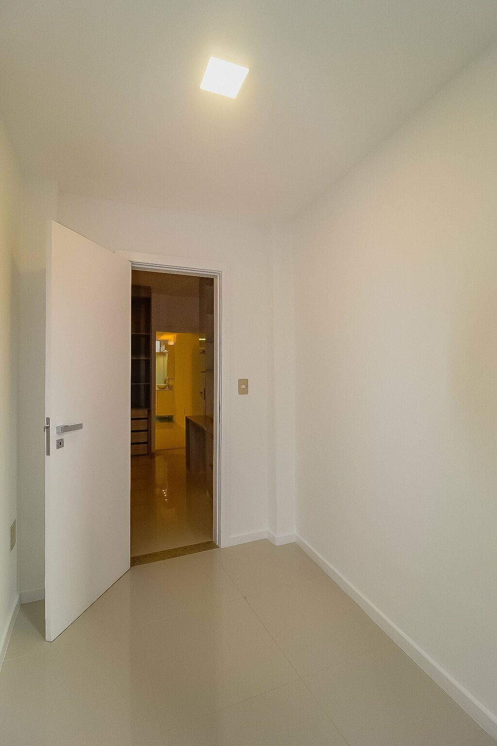 Apartamento à venda com 1 quarto, 120m² - Foto 40