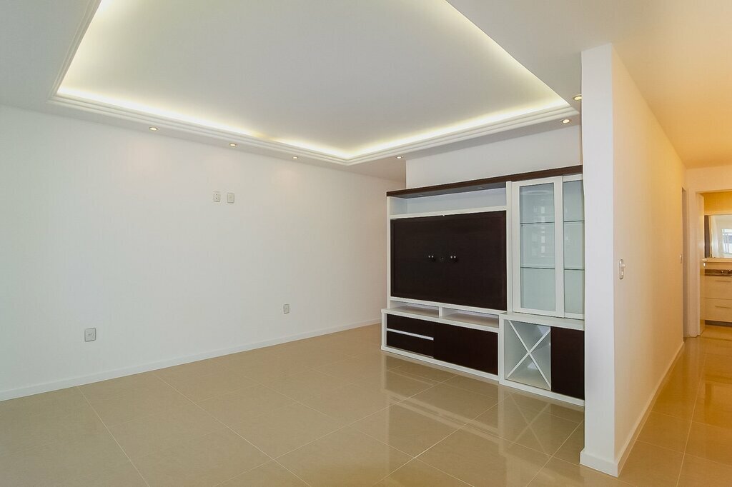 Apartamento à venda com 1 quarto, 120m² - Foto 24