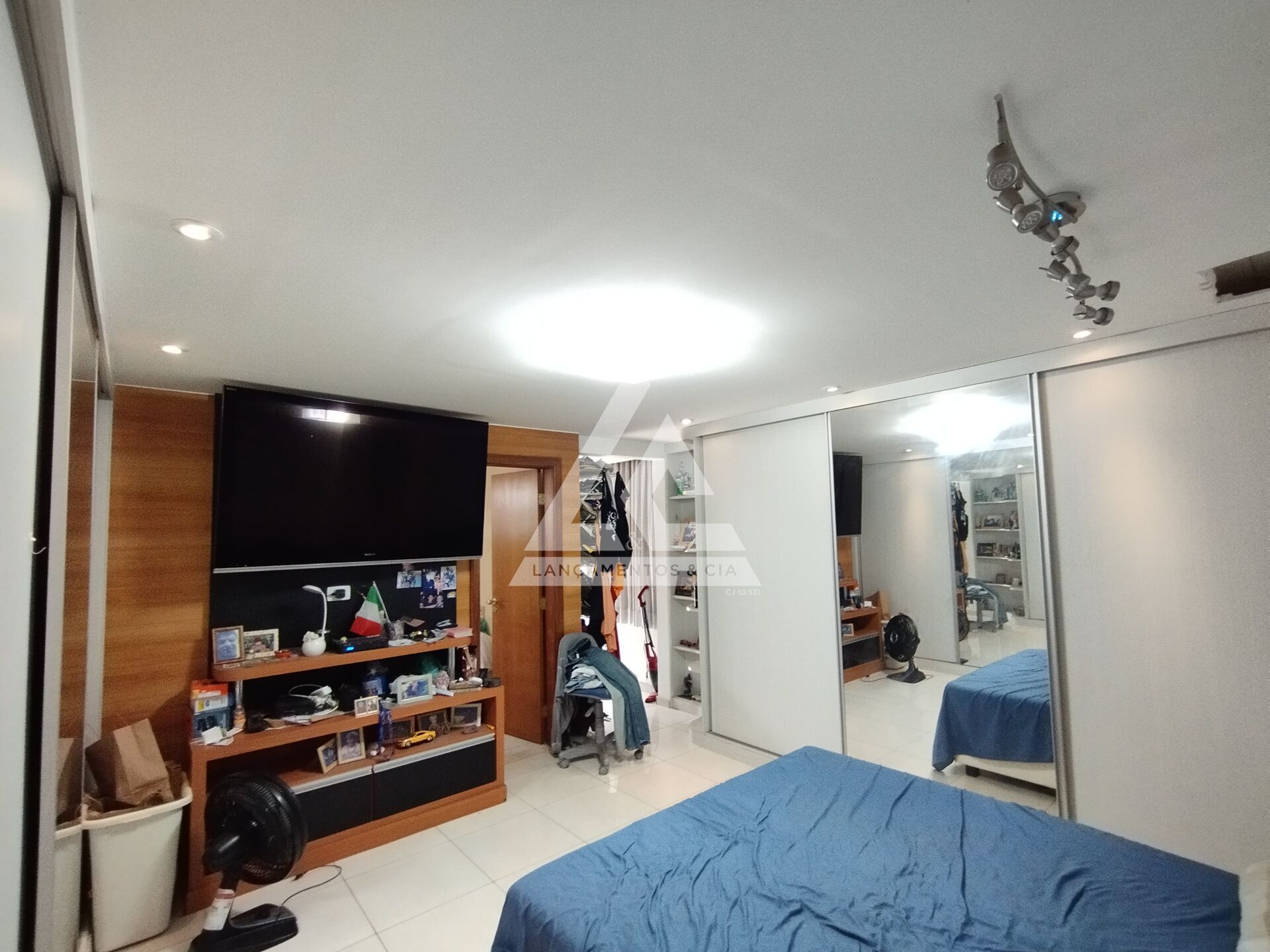 Casa de Condomínio à venda com 6 quartos, 600m² - Foto 18