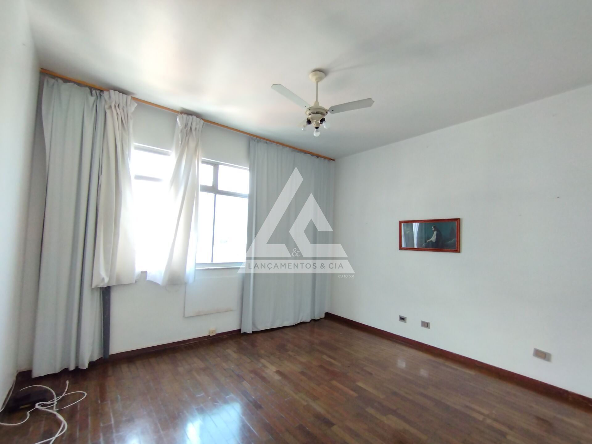 Apartamento à venda com 4 quartos, 280m² - Foto 13