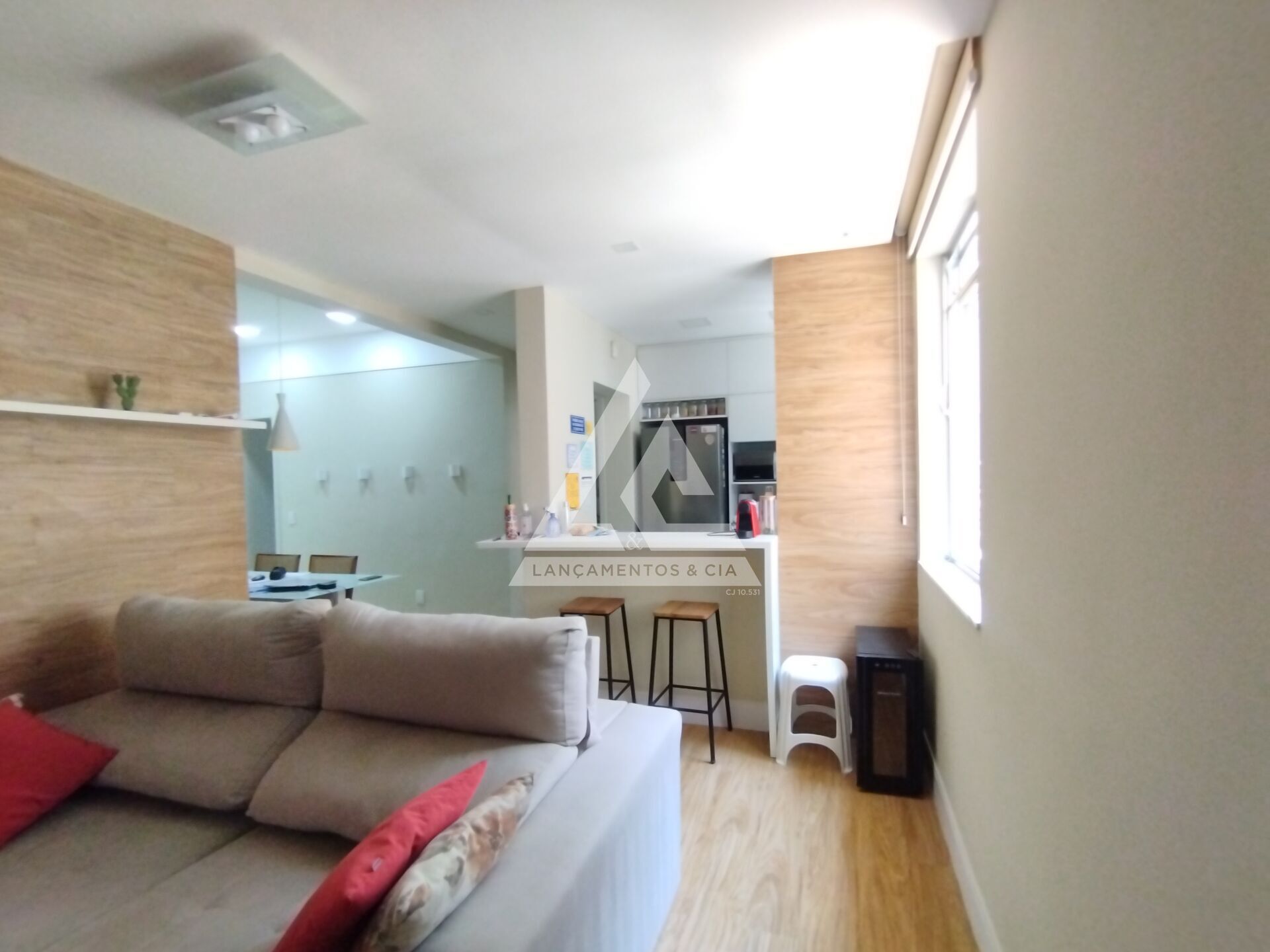 Apartamento à venda com 2 quartos, 51m² - Foto 6