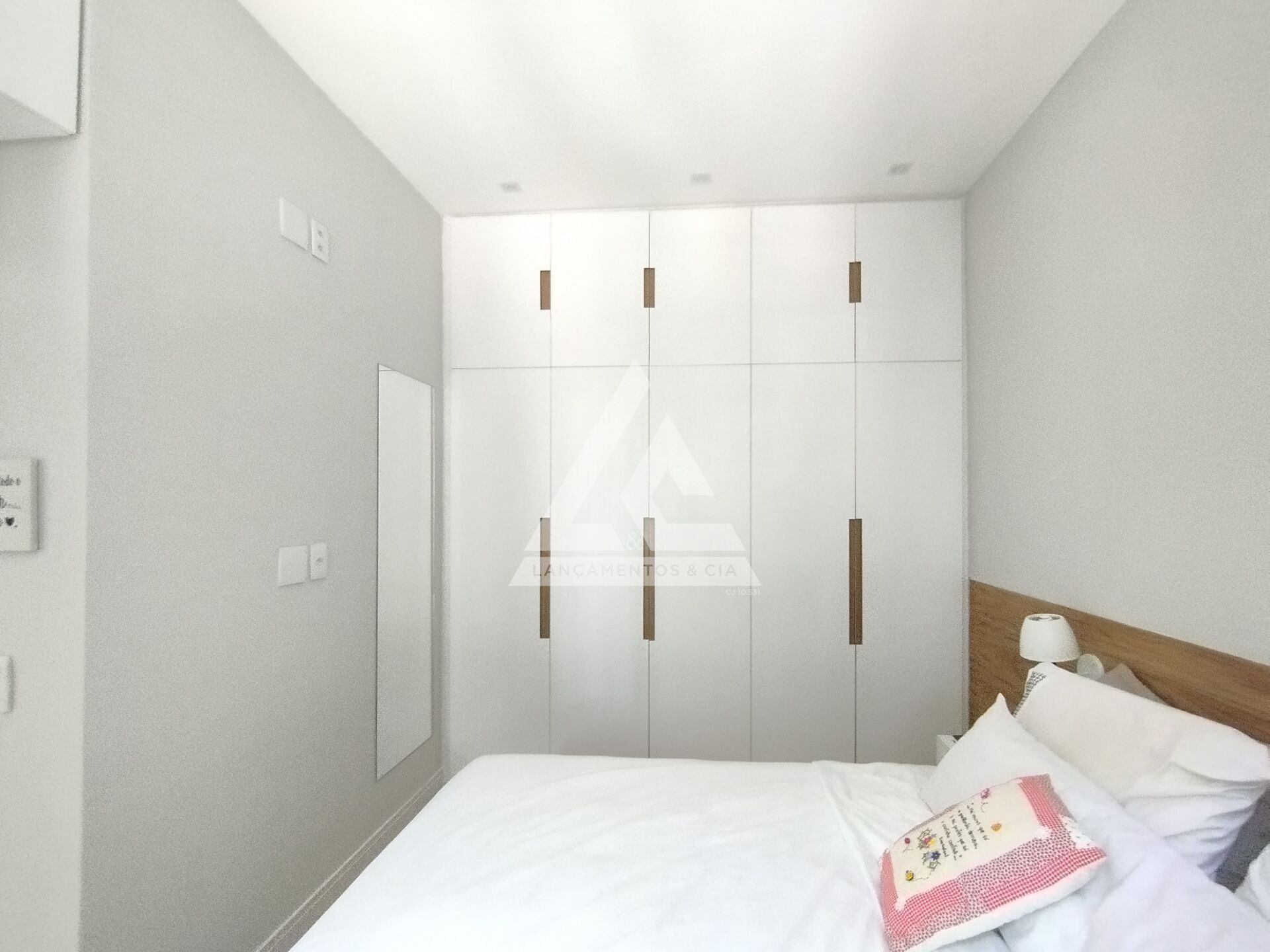 Apartamento à venda com 2 quartos, 51m² - Foto 10